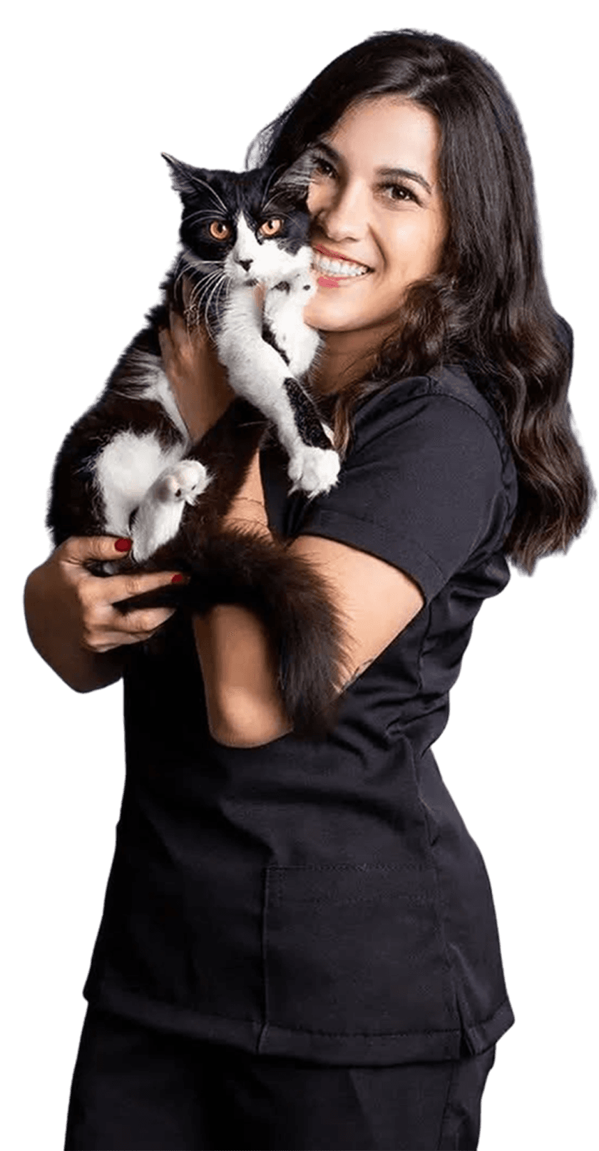 Dra. Ingrid Duarte, veterinária de gatos, segurando um gato
